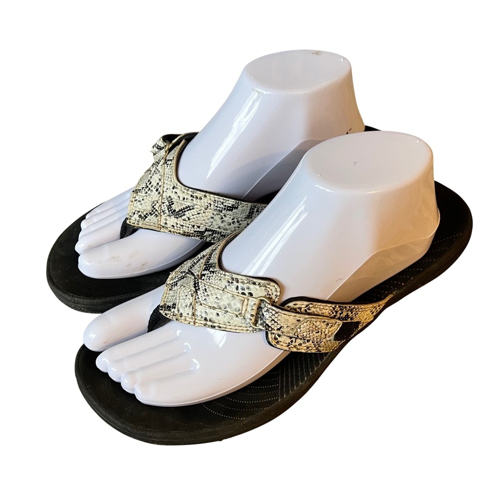 Women's Clarks 9 Cloudsteppers Brinkley Jazz Flip Flops Snake Print Beach Boat